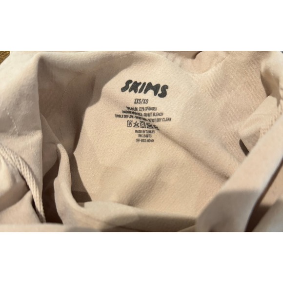 #84 Seamless Sculpt Mid Thigh Bodysuit - Picture 6 of 6